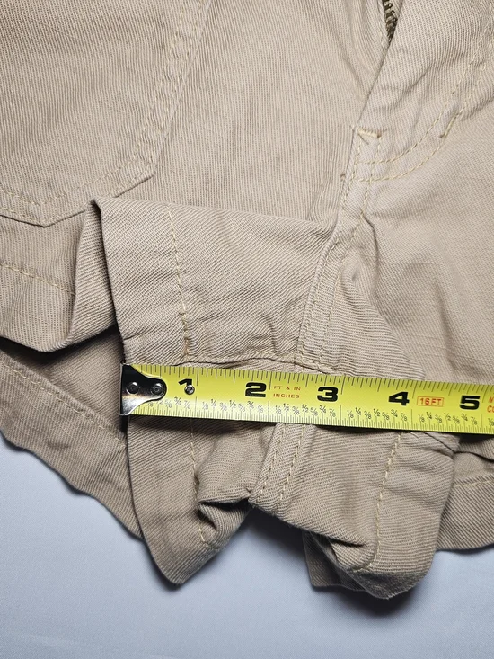 PacSun Custom Embellished Cargo Shorts Size 27 Mid Rise Khaki Tan Floral Heart - Picture 4 of 8